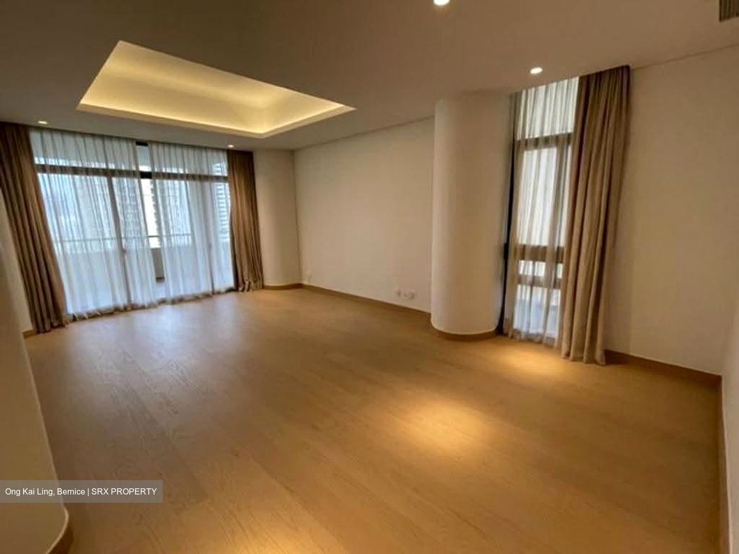 The Colonnade (D10), Condominium #619519061